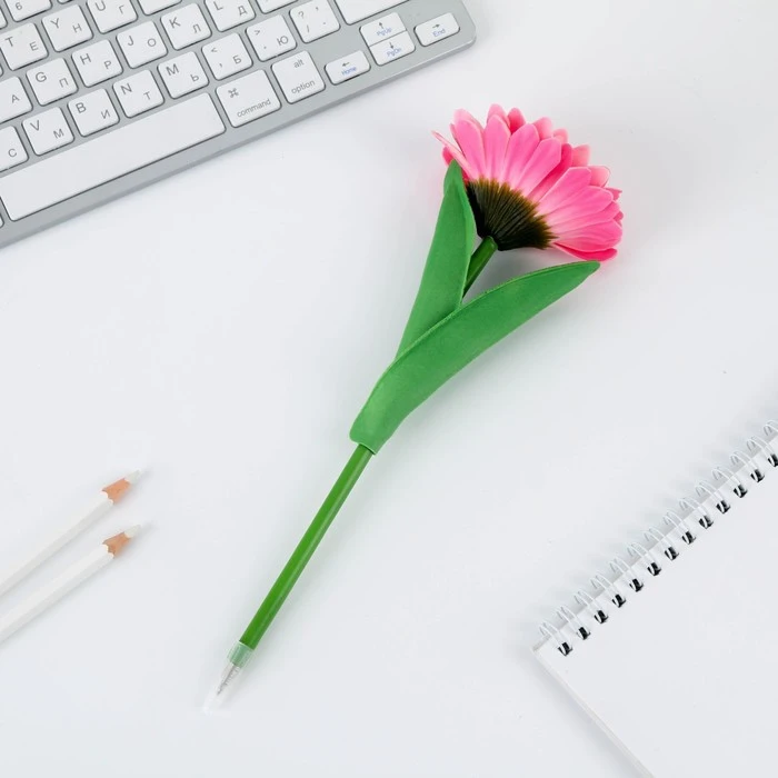 Подарочная ручка «Самой нежной», гербера