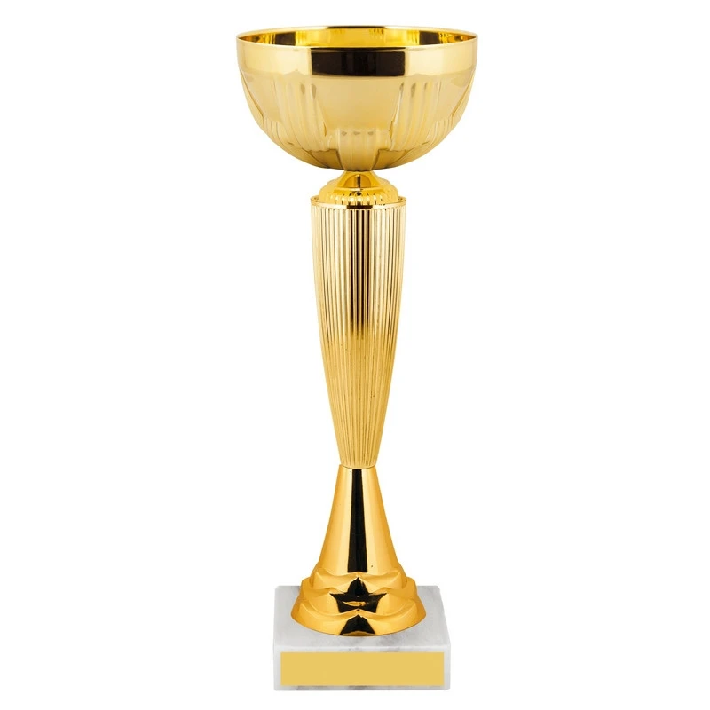 Кубок эконом 22 см KM4015c