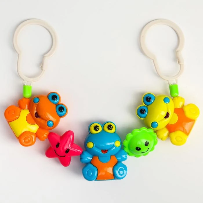 Растяжка на коляску/кроватку «Лягушки», 3 игрушки, цвет МИКС, 46 - 88 см