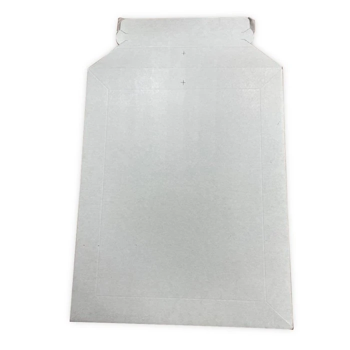 Конверт почтовый из картона 175 х 250 мм, прямой клапан, 390 г/м2, отрывная