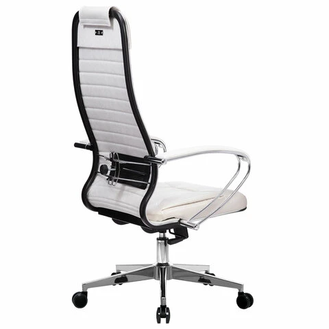Кресло офисное МЕТТА "К-6" хром, рецик. кожа, сиденье и спинка мягкие,