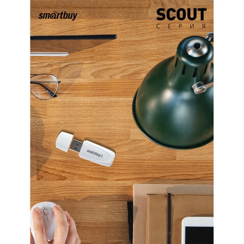 Флеш-диск 4GB SMARTBUY Scout USB 2.0, белый, SB004GB2SCW