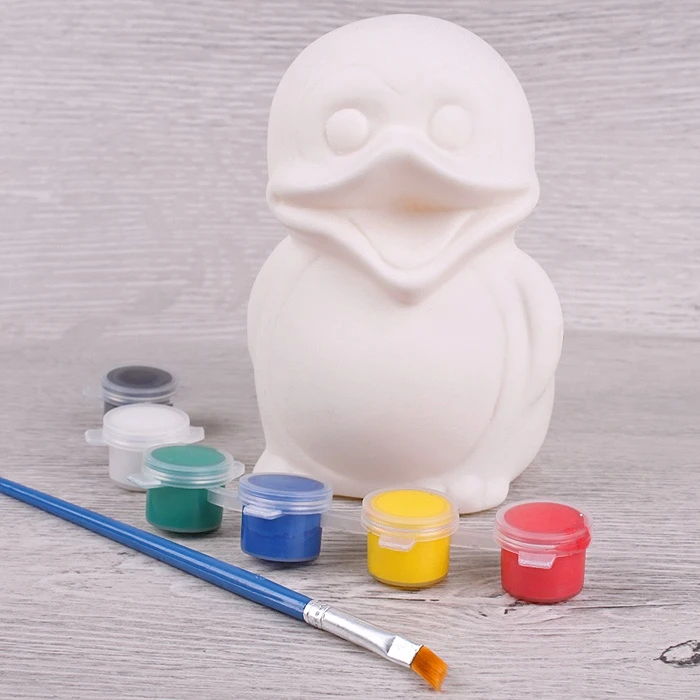 Копилка-раскраска "Пингвин" +6 красок, кисточка Копилка-раскраска "Пингвин" +6 красок, кисточка