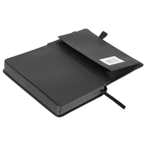Скетчбук, черная бумага 140 г/м2 90х140 мм, 80 л., КОЖЗАМ, резинка, карман,