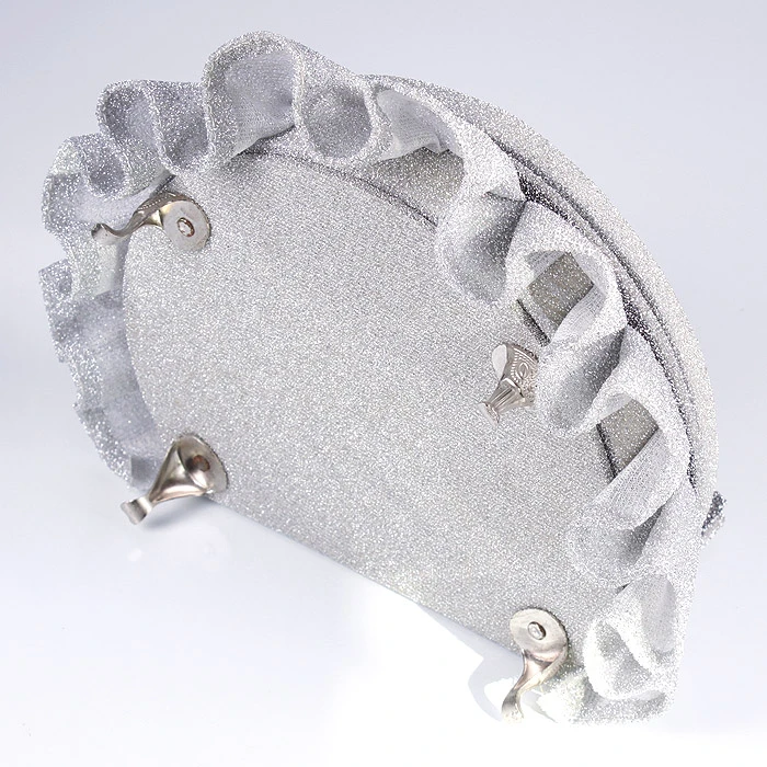 Шкатулка-сувенир для украшений Кровать