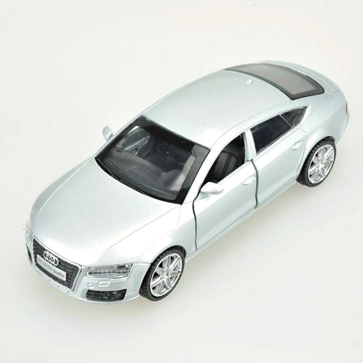 Машина металлическая 1:43 Audi A7. Дв.Откр., цв.сереб., инерц. 58003