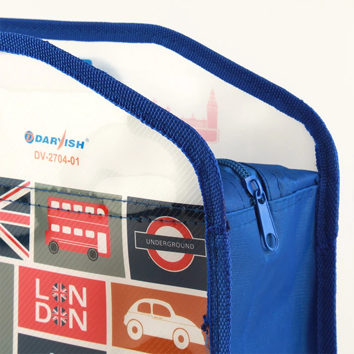 Портфель пластиковый А4 с рисунком на молнии вырубные ручки "Города" Портфель пластиковый А4 с рисунком на молнии вырубные ручки "Города"