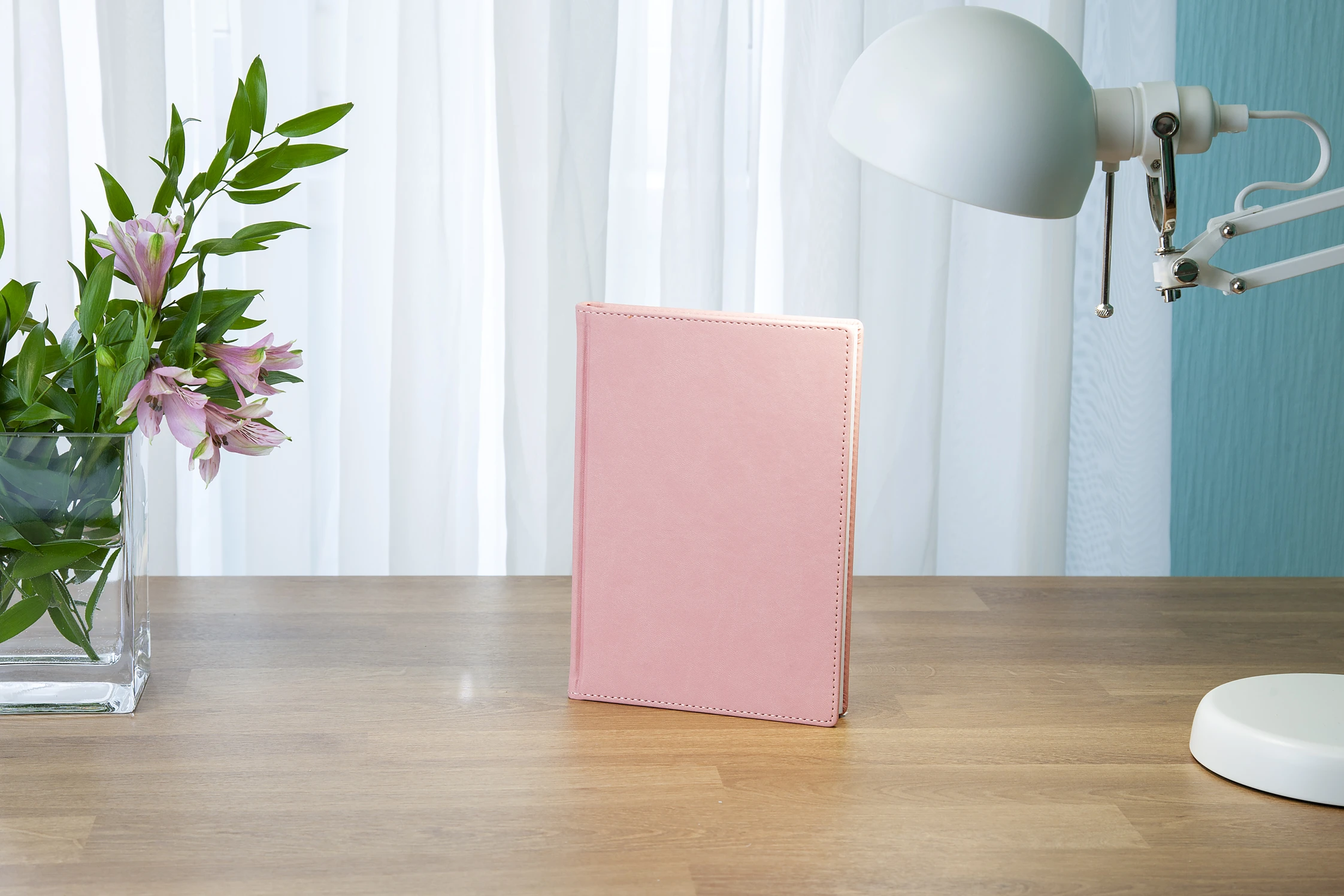 ЕЖЕДНЕВНИК А5+ "VELVET"(НЕЖНО-РОЗОВЫЙ) ЕЖЕДНЕВНИК А5+ "VELVET"(НЕЖНО-РОЗОВЫЙ)