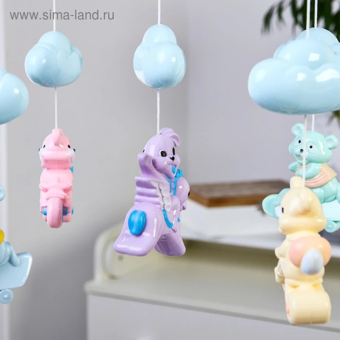 Мобиль музыкальный «Облака. Зверята», работает от батареек