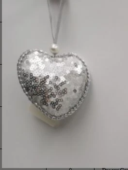 Новогоднее подвесное украшение Сердце с серебряными пайетками 6 см НУ-5056
