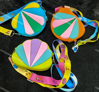 Сумочка детская "ЦВЕТНАЯ РАКУШКА" (10?12см) (цвет-микс,в пакете) (арт. Сумочка детская "ЦВЕТНАЯ РАКУШКА" (10?12см) (цвет-микс,в пакете) (арт.