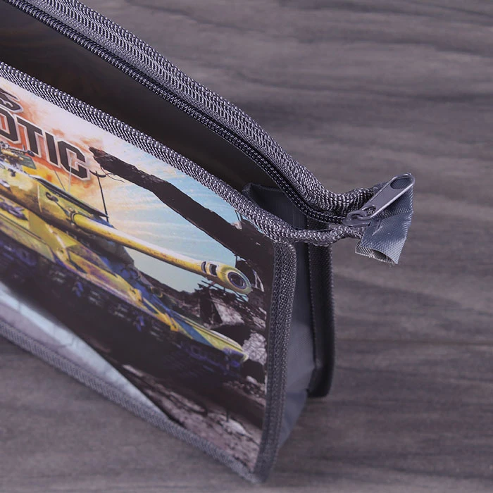 Папка для тетрадей А5 на молнии Боевой танк