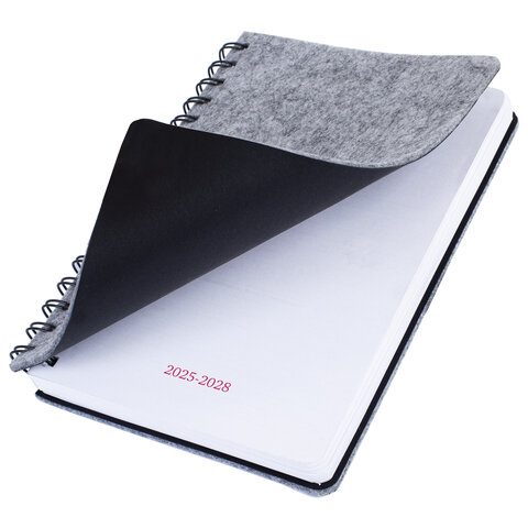 Ежедневник недатированный, А5, 135х210 мм, BRAUBERG "Felt", на гребне,
