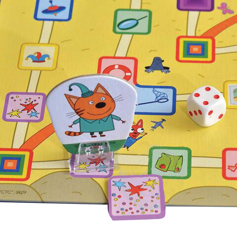 Игра-ходилка настольная детская "Три кота. Поход к маяку", игровое