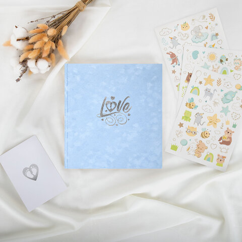 Фотоальбом-анкета детский 23х25 см, 32 листа, стикеры, открытка, конверт,