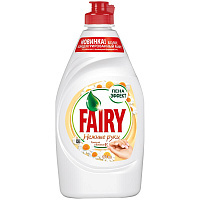 Средство для мытья посуды Fairy "Нежные руки. Ромашка и витамин Е", 0,45л: 81574462 штр.: 8001090016928