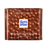 Шоколад Ritter Sport молочный с цельным лесным орехом 100 г